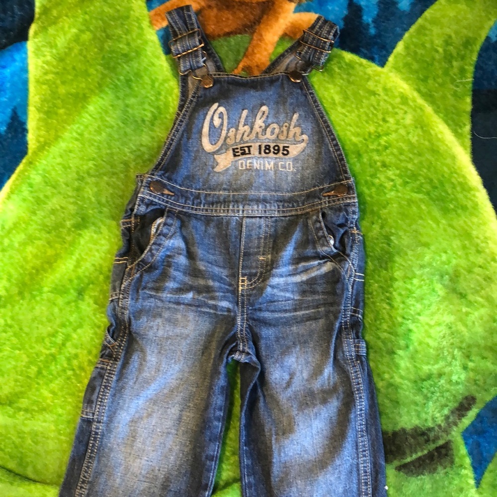 Boys 3T overalls